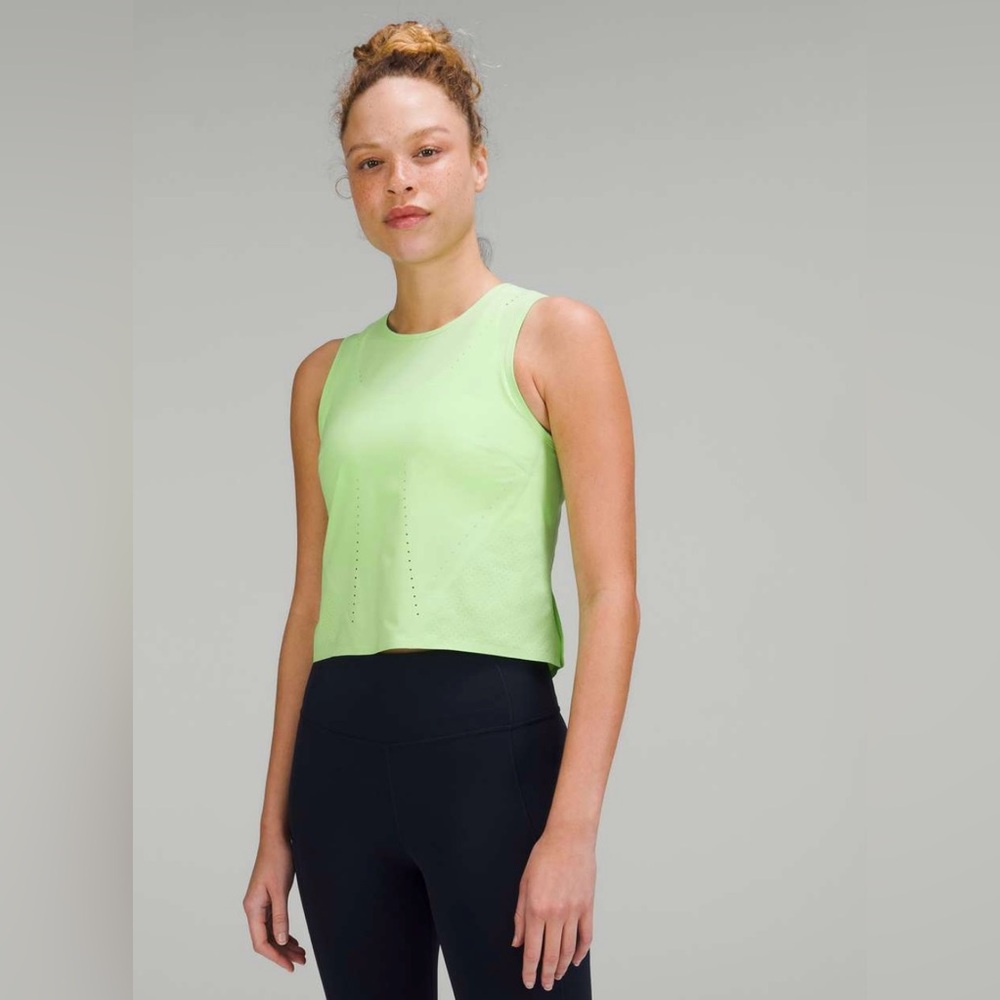 lululemon Swift Ventilated Running Tank in Lime Green